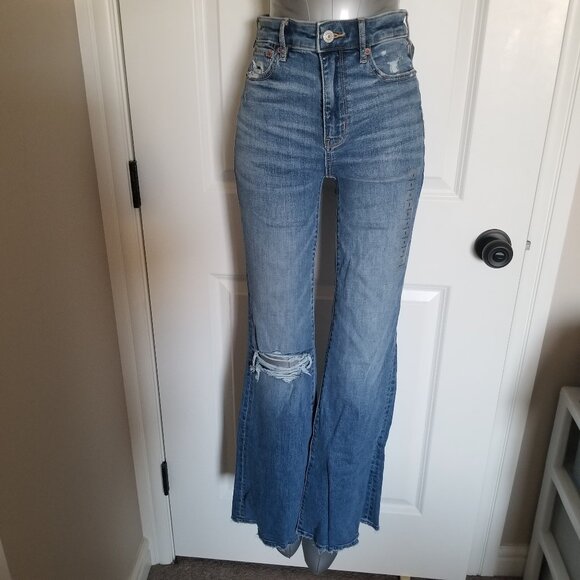 American Eagle Super Hi-Rise Flare Jeans - Picture 1 of 16